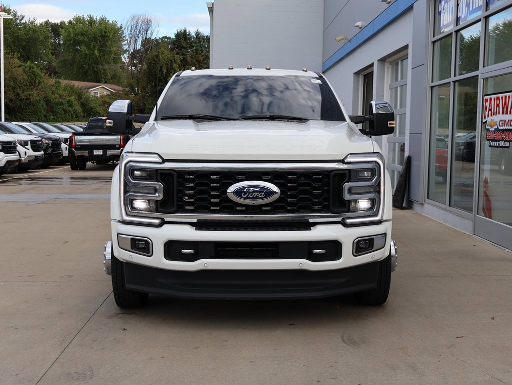 Used 2023 Ford F450 Platinum w/ FX4 Off-Road Package image 5