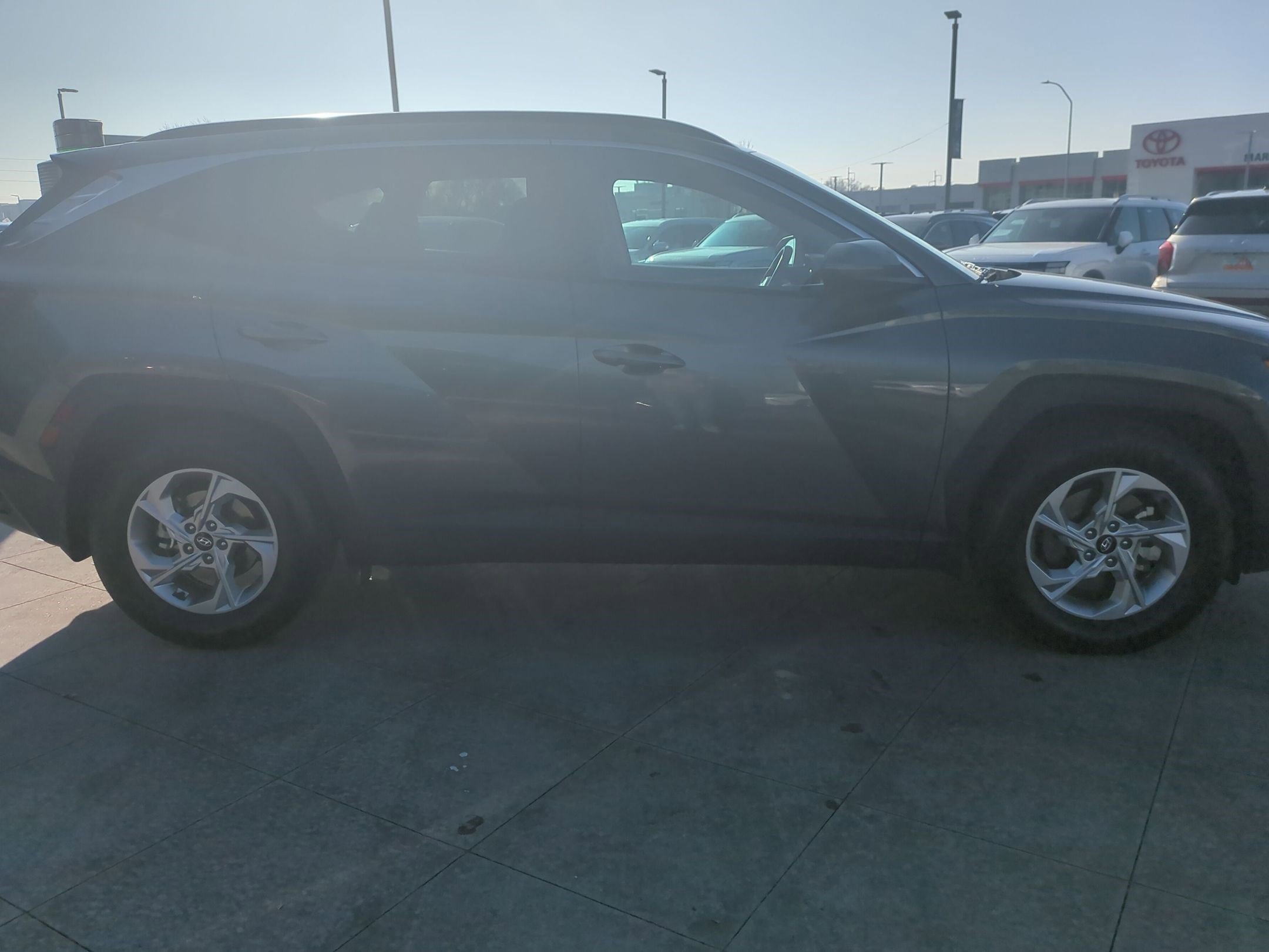 Certified 2022 Hyundai Tucson SEL image 2