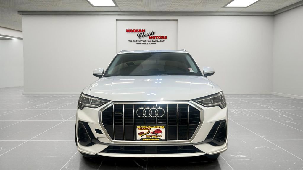 Used 2025 Audi Q3 2.0T Premium Plus image 2