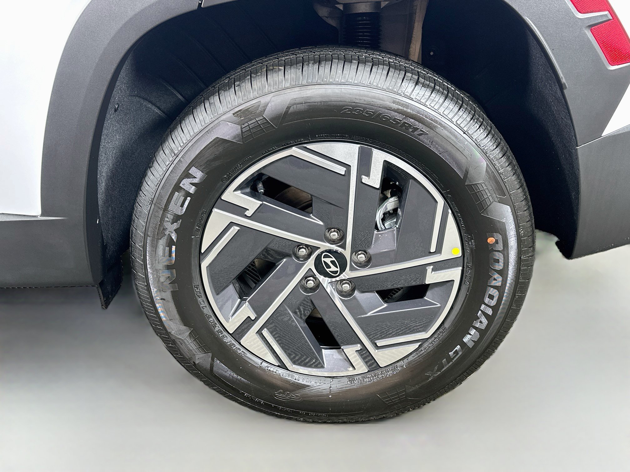 New 2026 Hyundai Tucson Blue SE AWD/4WD image 28