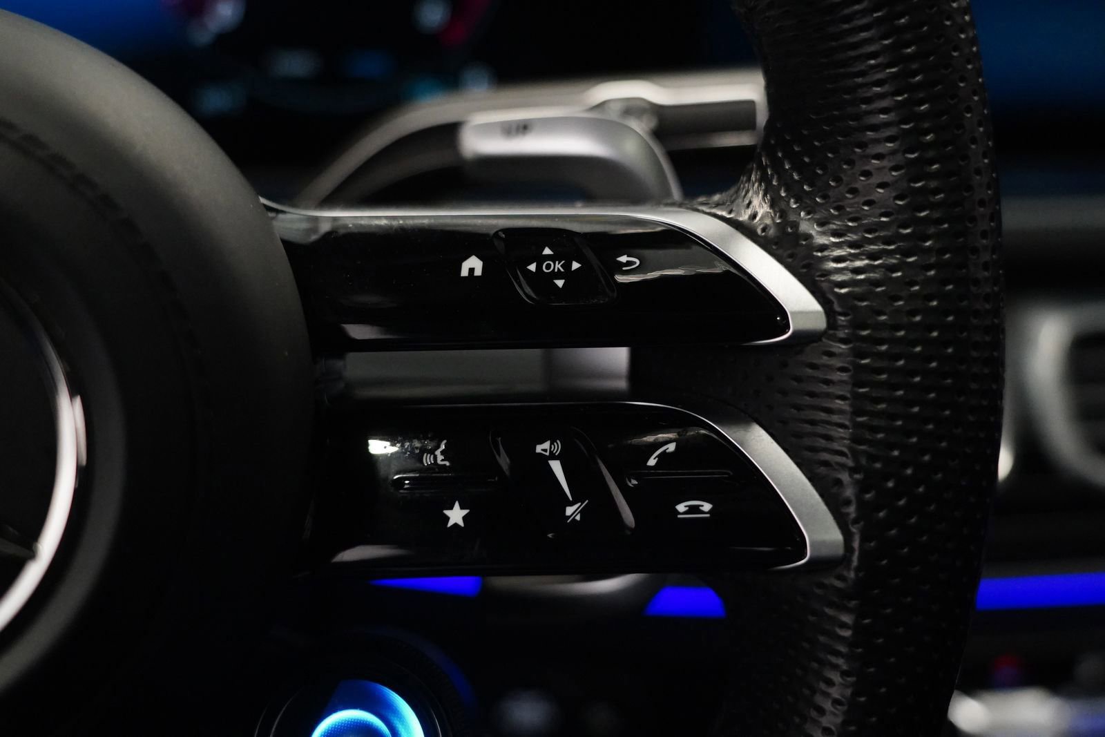 Certified 2024 Mercedes-Benz GLE 53 AMG 4MATIC Coupe image 17