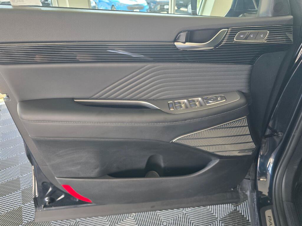 Used 2024 Hyundai Palisade Calligraphy AWD/4WD image 33