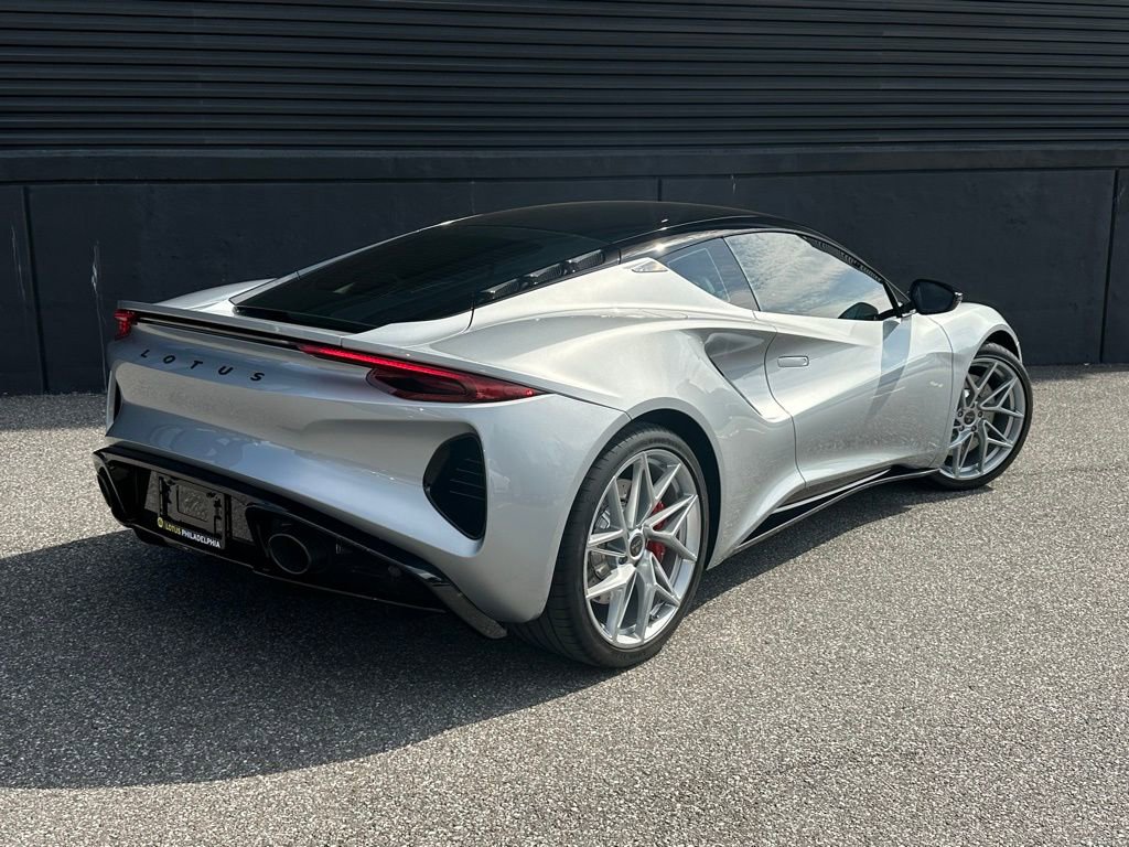 Used 2026 Lotus Emira SE image 5