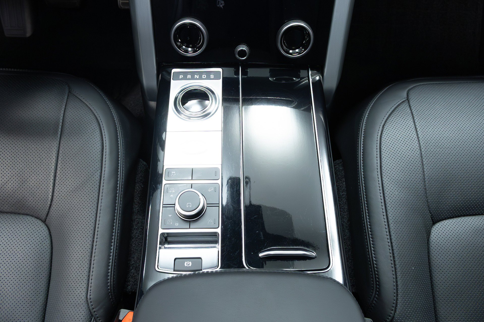 Used 2021 Land Rover Range Rover Westminster Edition image 35