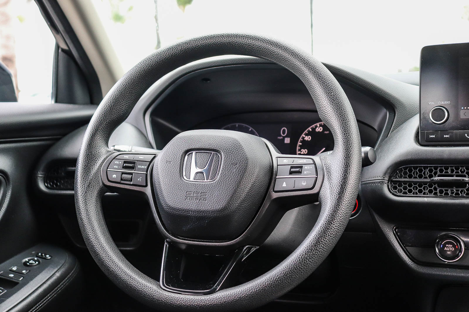 Certified 2024 Honda HR-V LX image 18