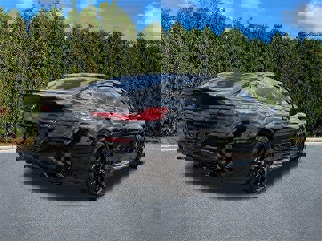 Used 2025 BMW 840i image 4