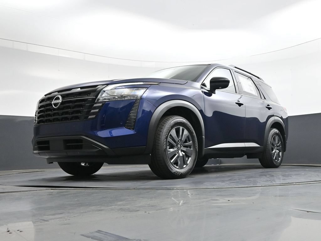 Certified 2026 Nissan Pathfinder SV w/ SV Premium Package FWD image 45