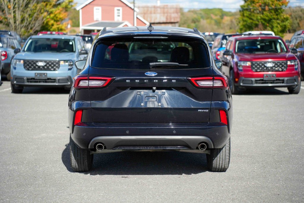 Used 2023 Ford Escape ST-Line Select w/ Tech Pack #1 AWD/4WD image 6