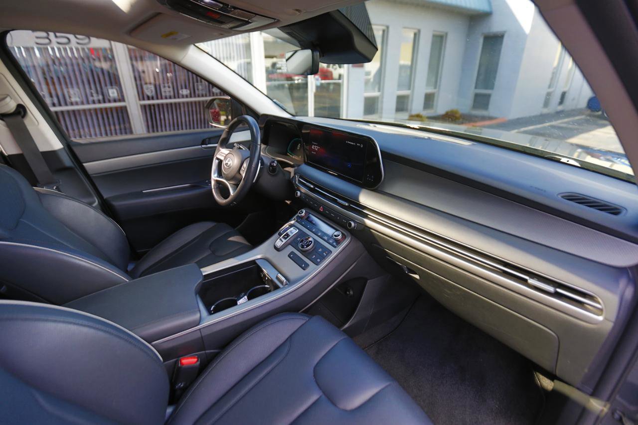 Used 2023 Hyundai Palisade XRT w/ Cargo Package image 18