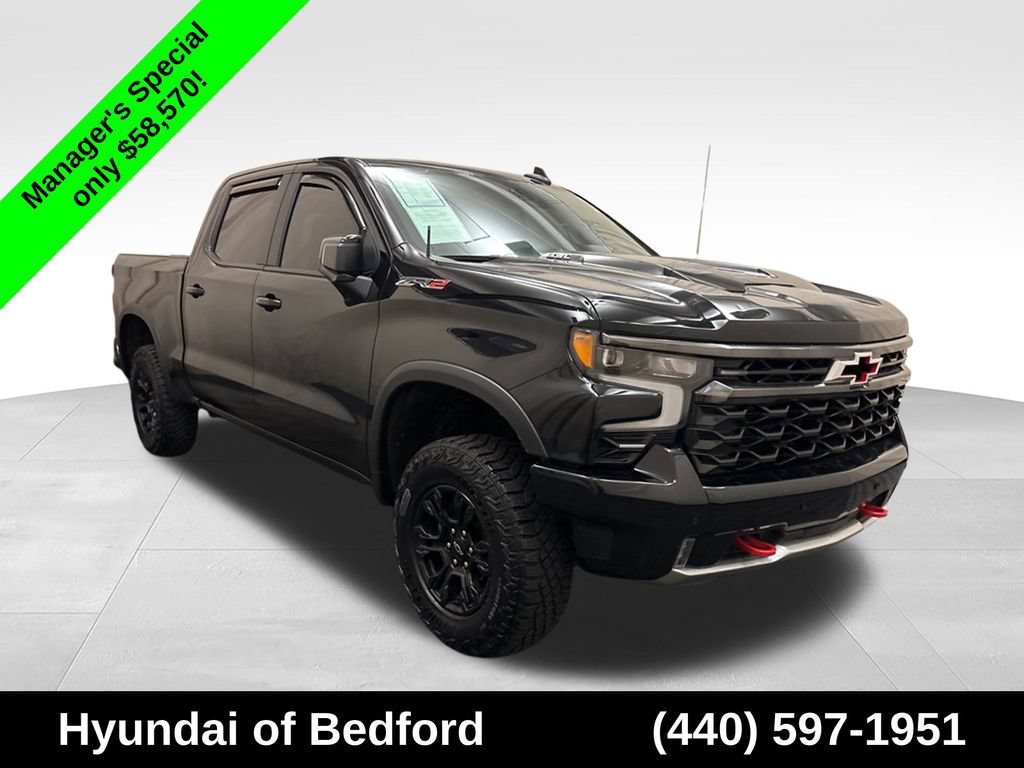 Used 2025 Chevrolet Silverado 1500 ZR2 w/ Technology Package AWD/4WD image 3