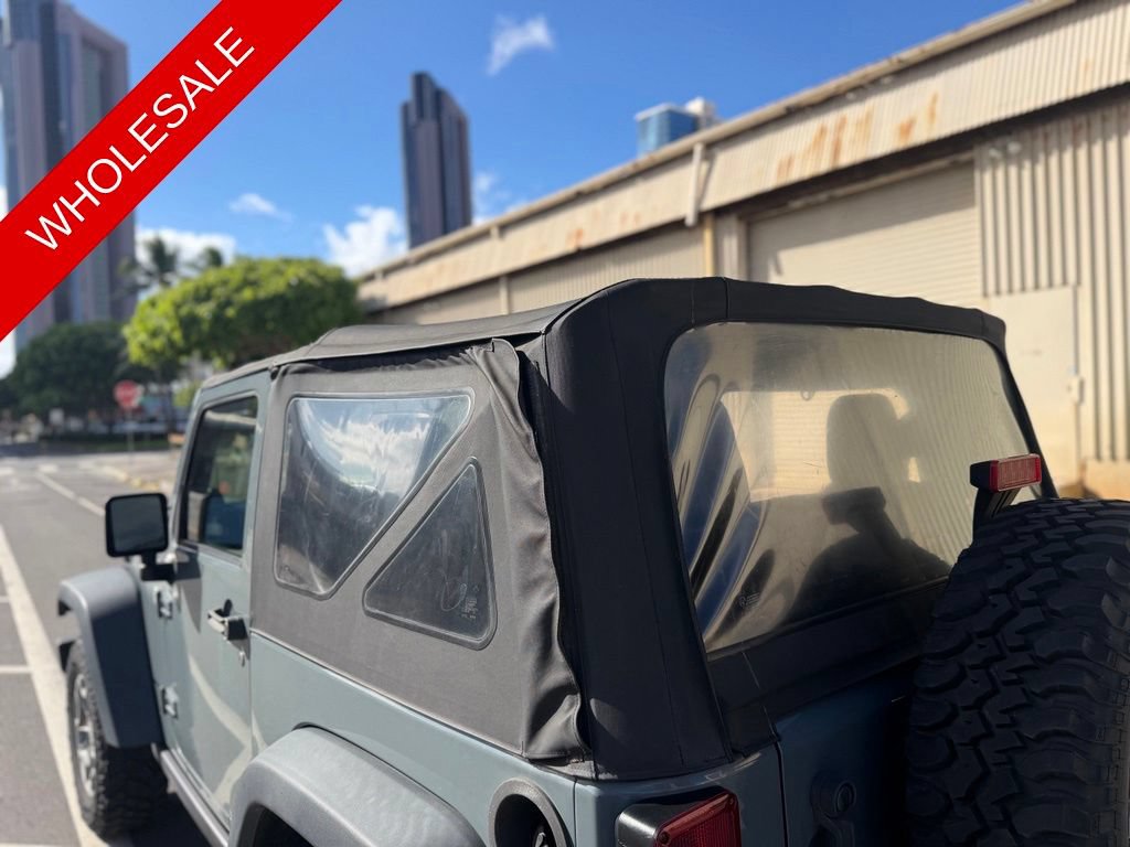 Used 2014 Jeep Wrangler Rubicon w/ Power Convenience Group AWD/4WD image 15
