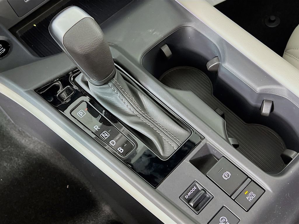New 2026 Nissan Sentra SL FWD image 15