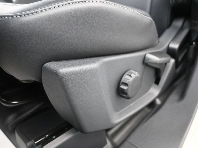 Used 2025 Ford Bronco Badlands AWD/4WD image 14
