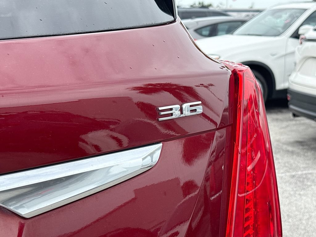 Used 2018 Cadillac XT5 Premium Luxury FWD image 11