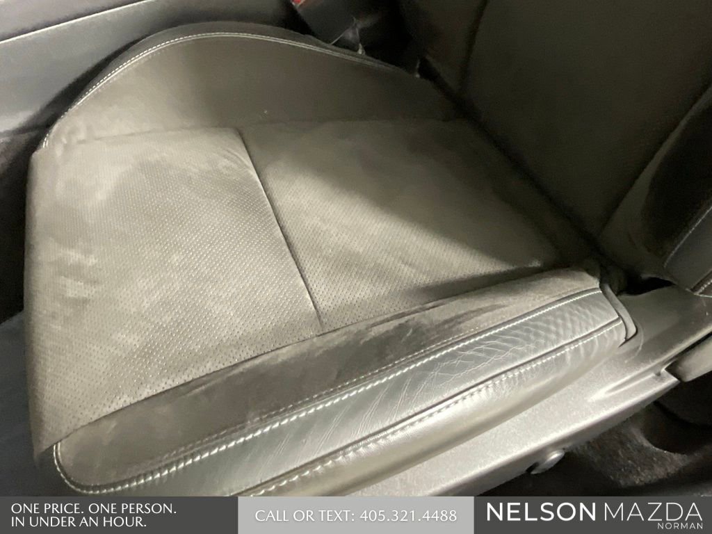 Used 2023 Dodge Challenger R/T w/ Plus Package image 18