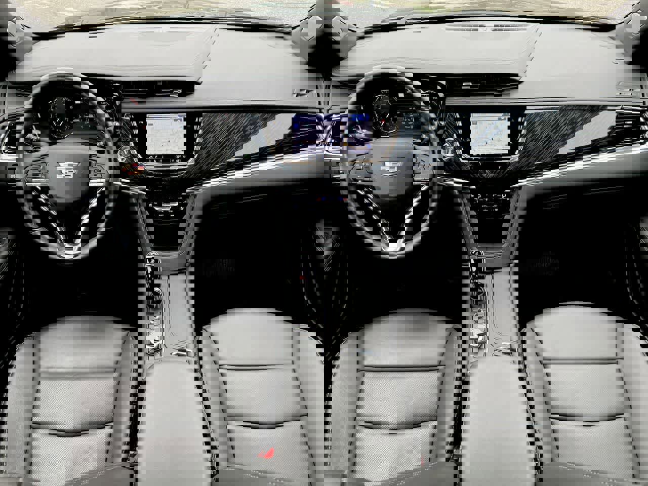 Certified 2023 Cadillac XT6 Premium Luxury image 27