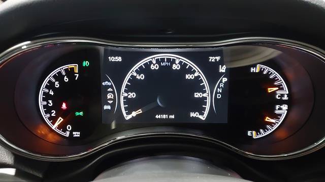 Used 2021 Jeep Grand Cherokee Limited w/ Sun & Sound Group AWD/4WD image 24