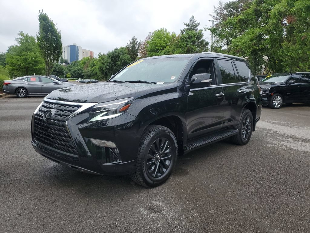 Used 2023 Lexus GX 460 Luxury w/ Accessory Package AWD/4WD image 2
