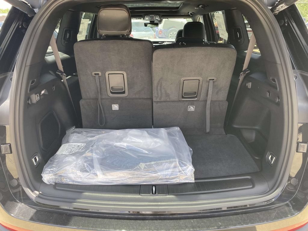 New 2026 Jeep Grand Cherokee L Limited AWD/4WD image 34