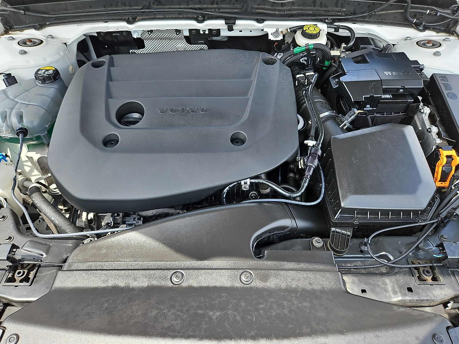 Certified 2024 Volvo XC40 B5 Ultimate w/ Climate Package AWD/4WD image 28