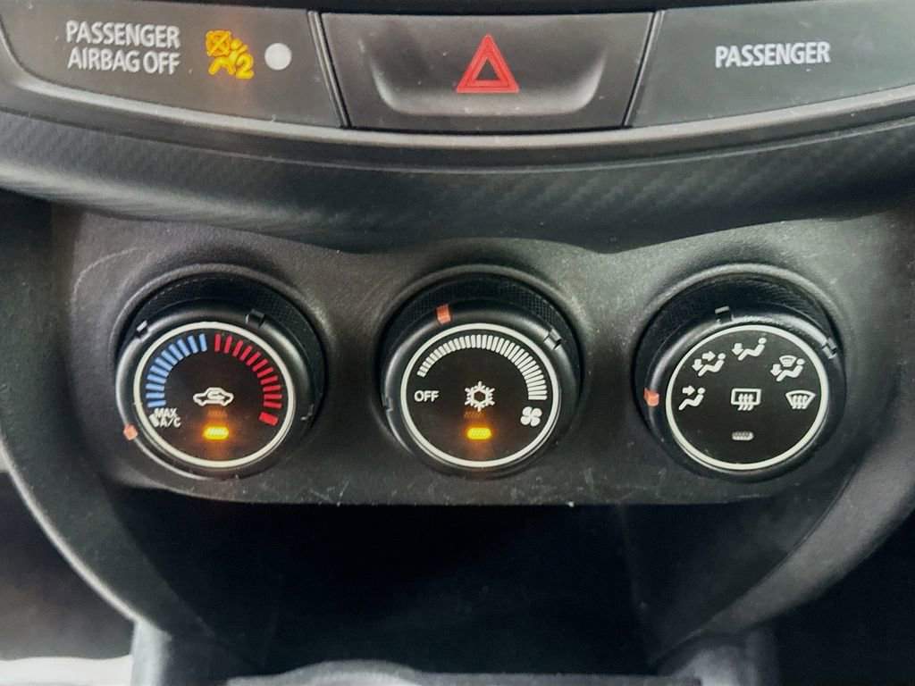 Used 2016 Mitsubishi Outlander Sport ES image 17