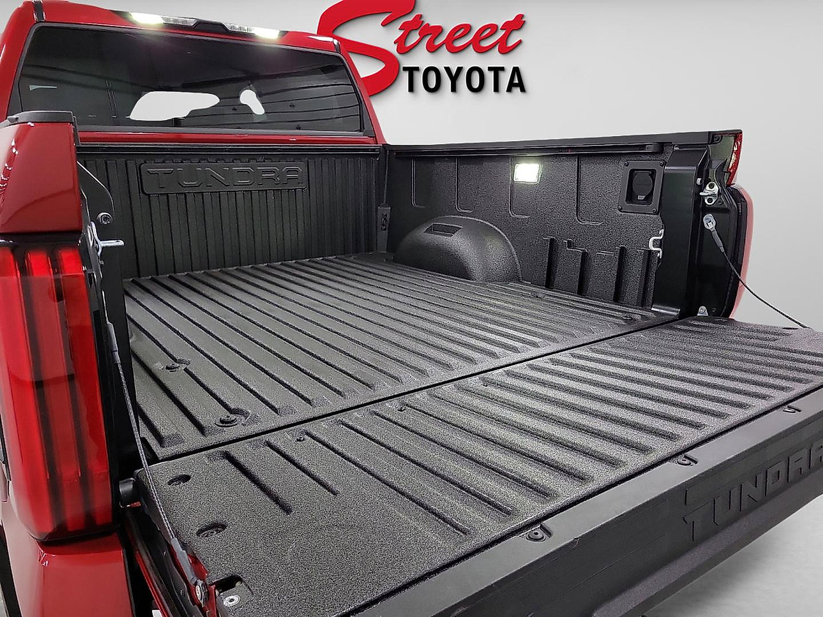 Certified 2026 Toyota Tundra Limited w/ Power Package image 7