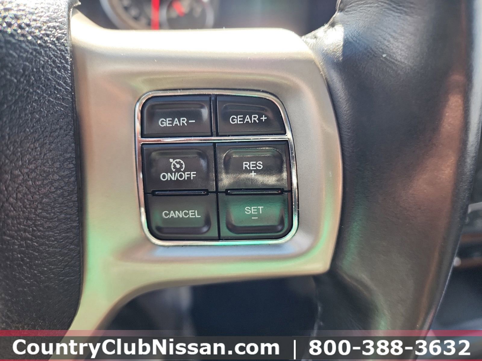 Used 2017 RAM 1500 Laramie AWD/4WD image 19