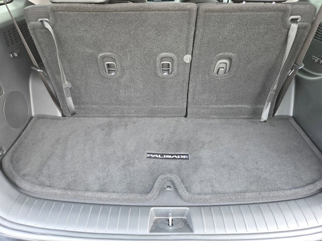 Used 2025 Hyundai Palisade SEL image 31