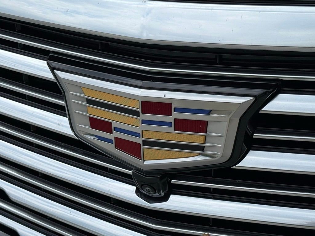 Certified 2025 Cadillac Escalade Premium Luxury Platinum w/ LPO, Floor Liner Package AWD/4WD image 12