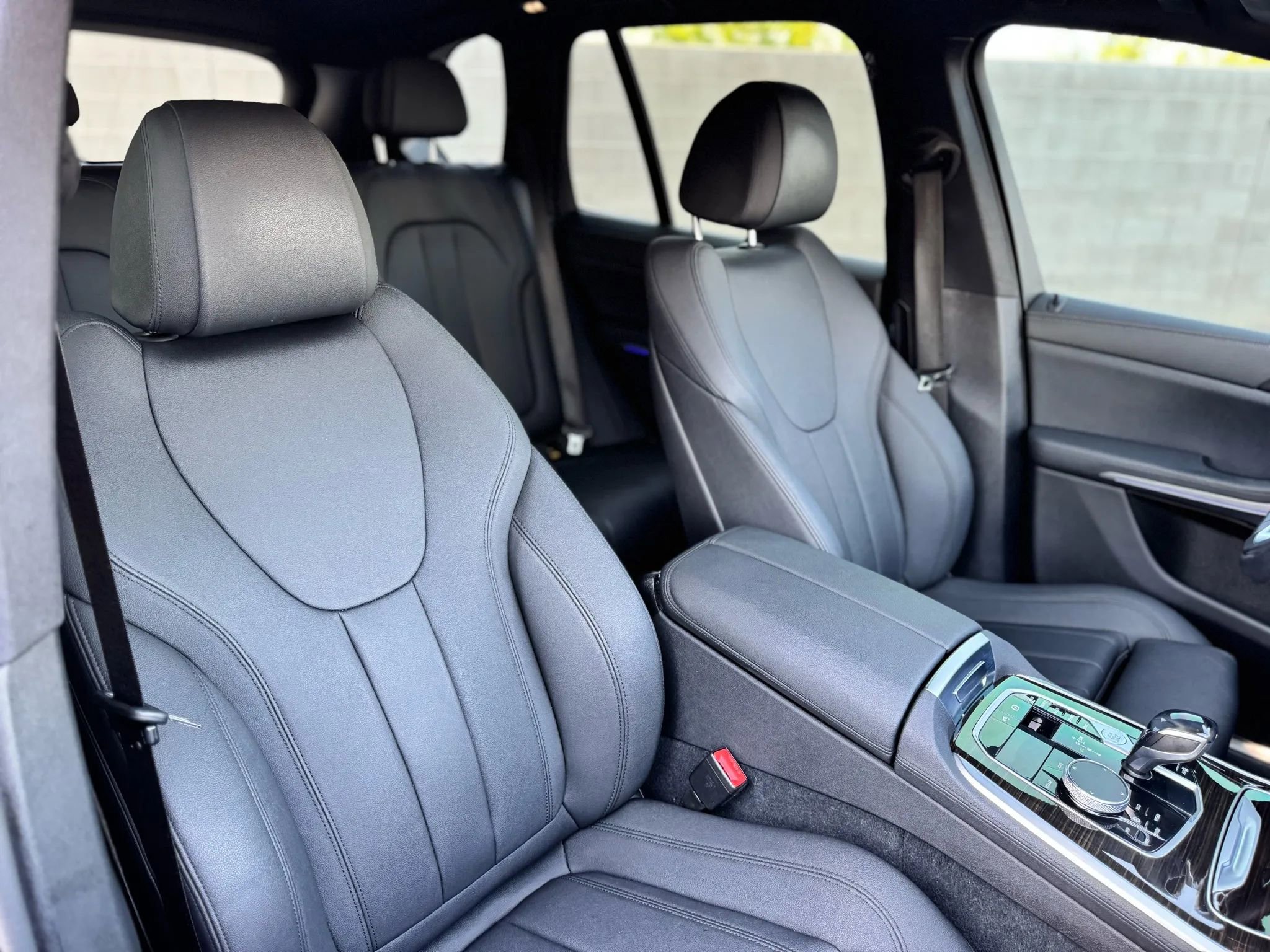 Used 2020 BMW X5 xDrive40i w/ Convenience Package image 24