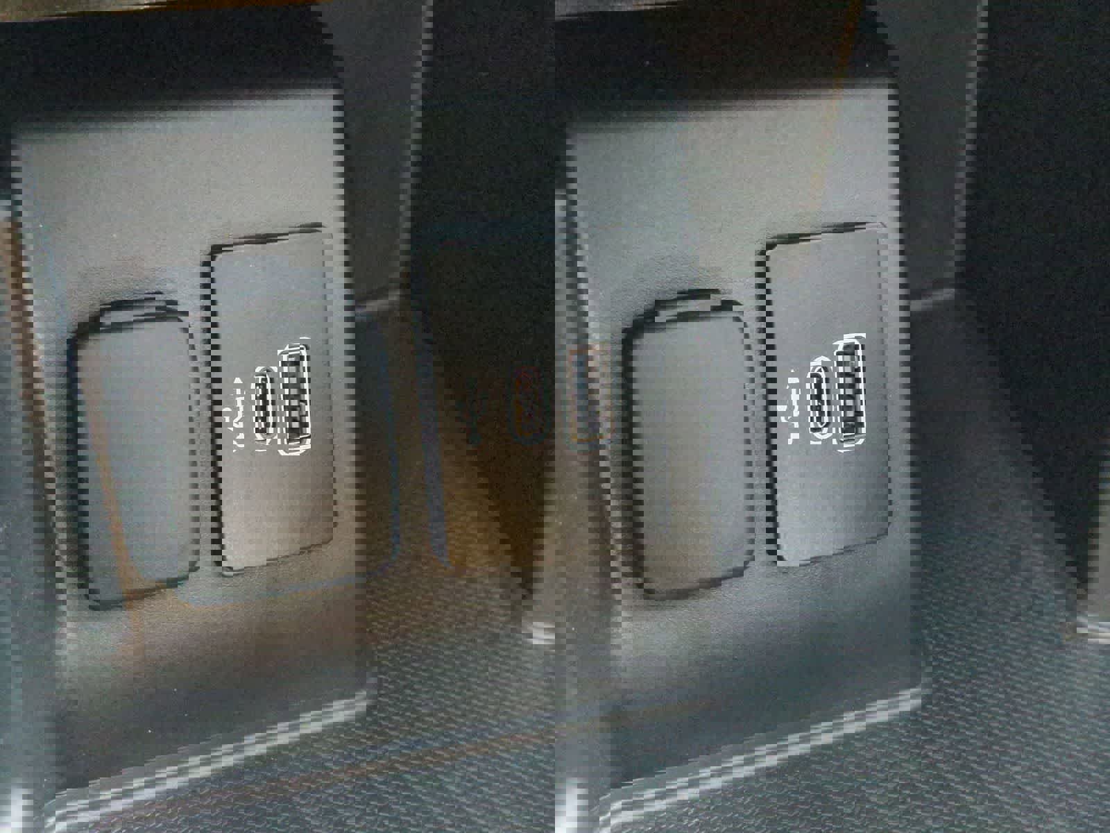 Certified 2025 Ford Explorer ST-Line w/ Premium Package image 33