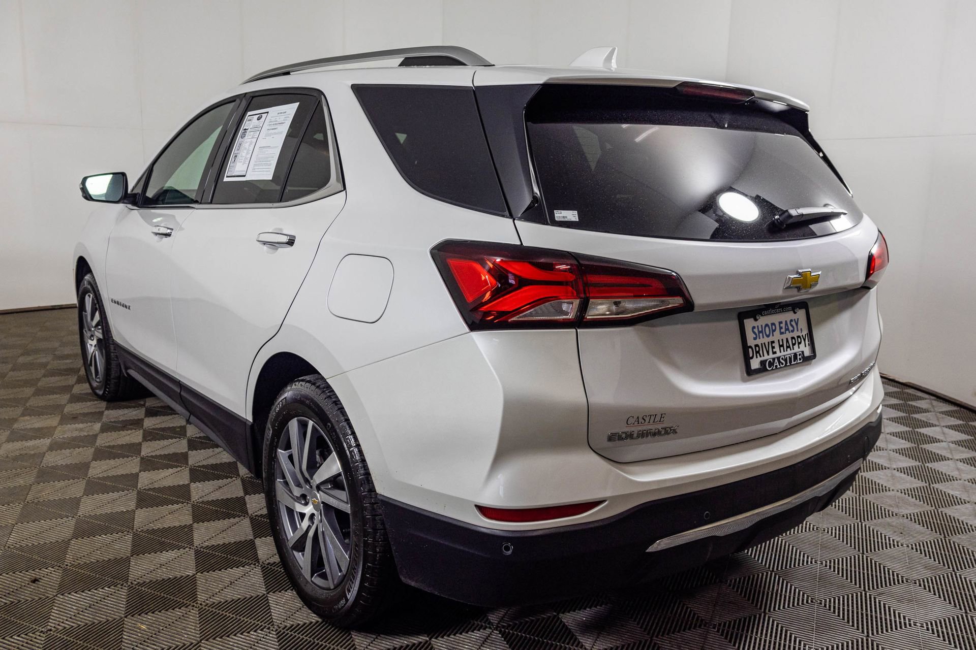 Used 2024 Chevrolet Equinox Premier image 24