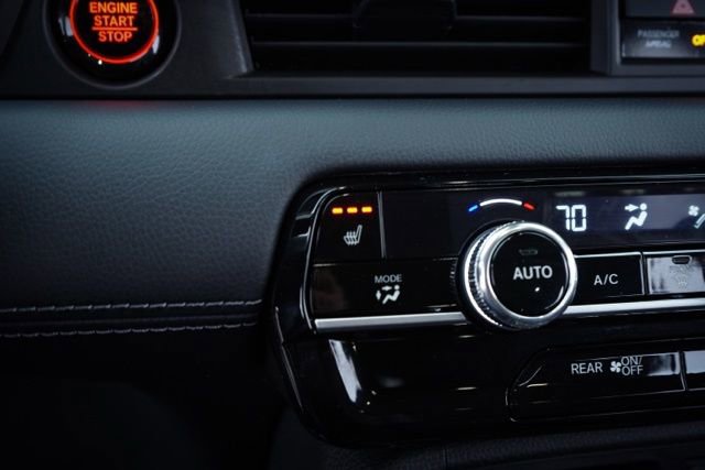 Used 2025 Honda Pilot EX-L image 29