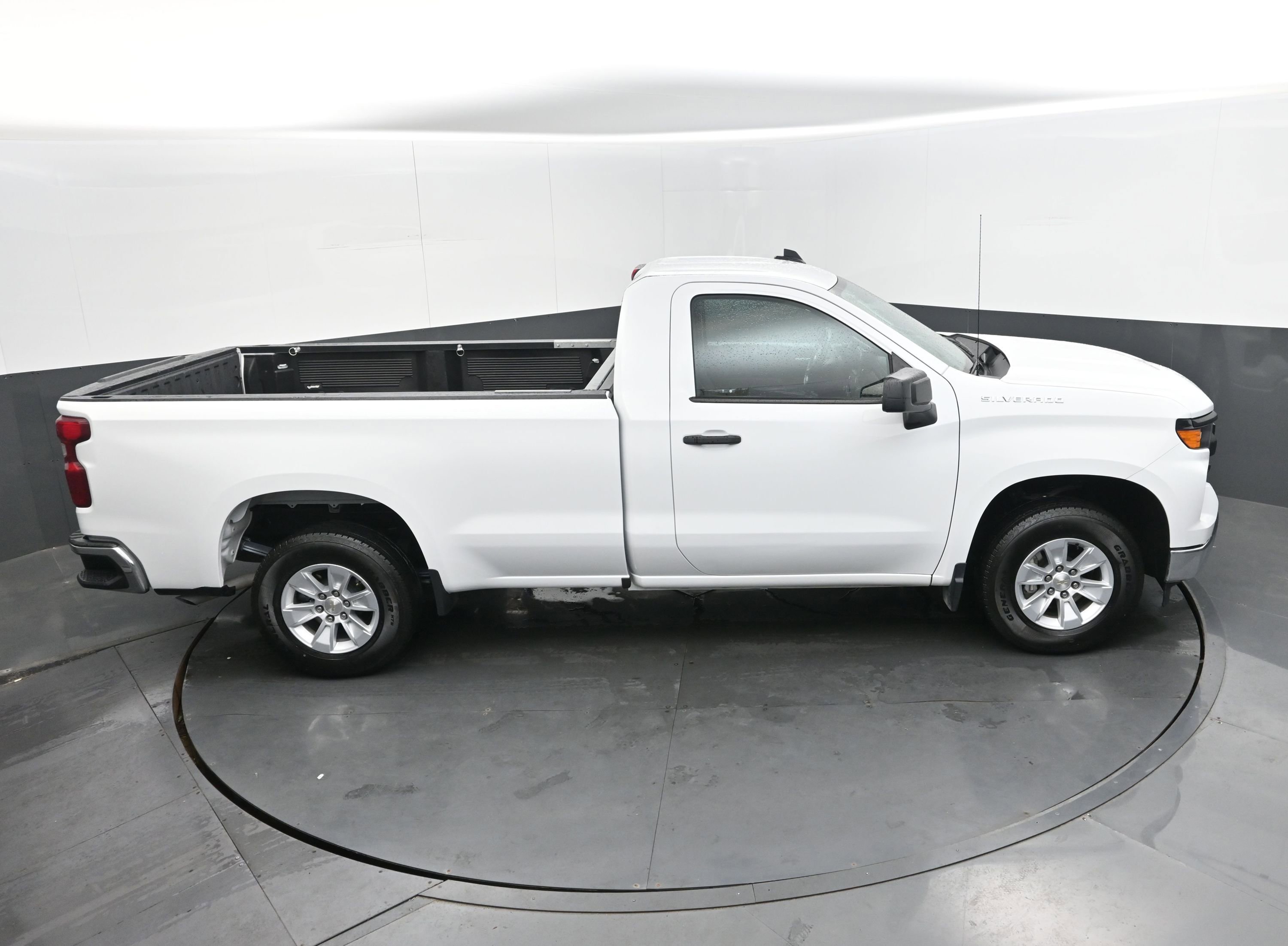 Certified 2024 Chevrolet Silverado 1500 W/T w/ WT Fleet Convenience Package image 35