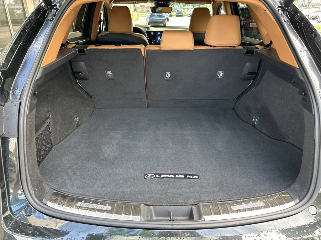 Used 2023 Lexus NX 250 FWD w/ Towing Package (2000 Lbs) image 35