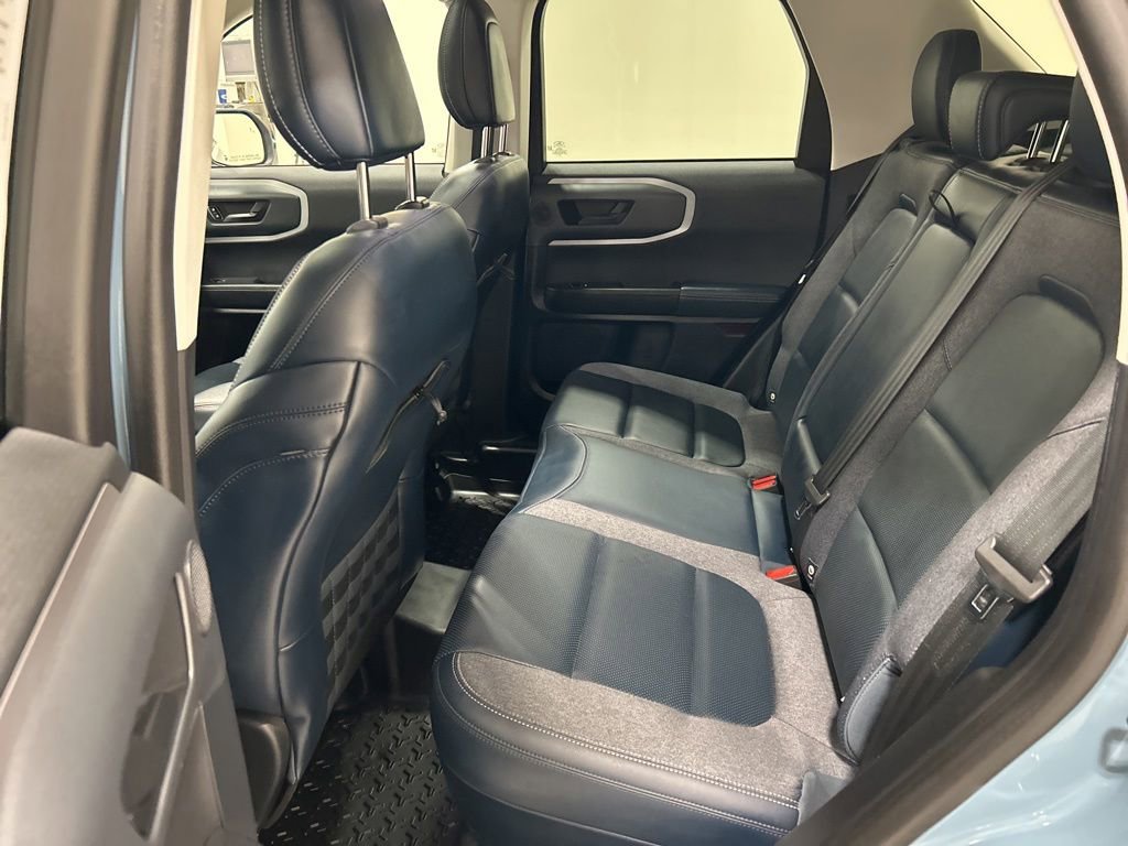 Certified 2021 Ford Bronco Sport Outer Banks w/ Outer Banks Package AWD/4WD image 28