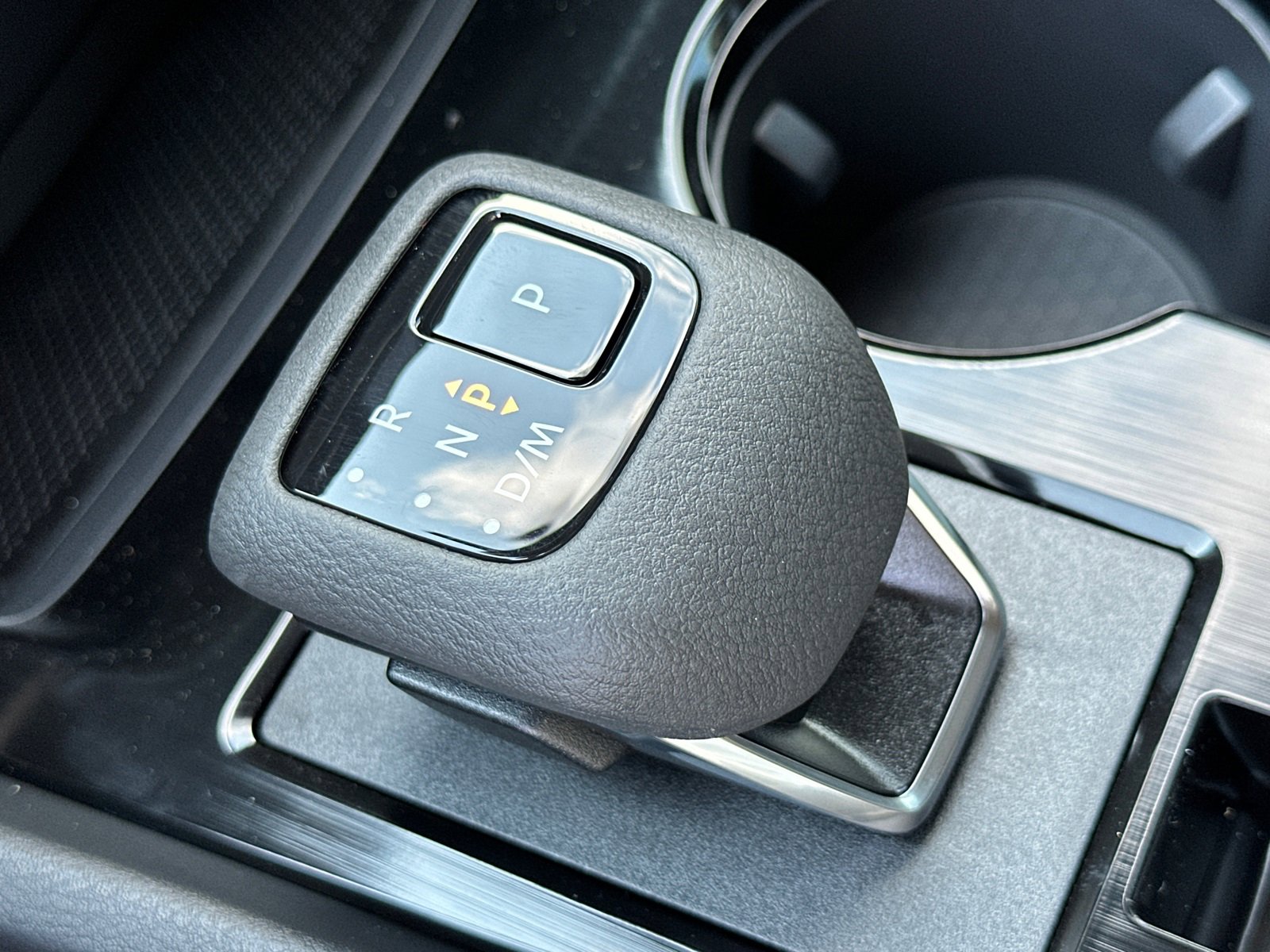 New 2026 Nissan Rogue SV image 32