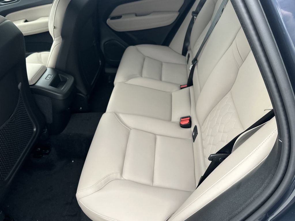 New 2026 Volvo XC60 B5 Plus w/ Protection Package Premier image 13