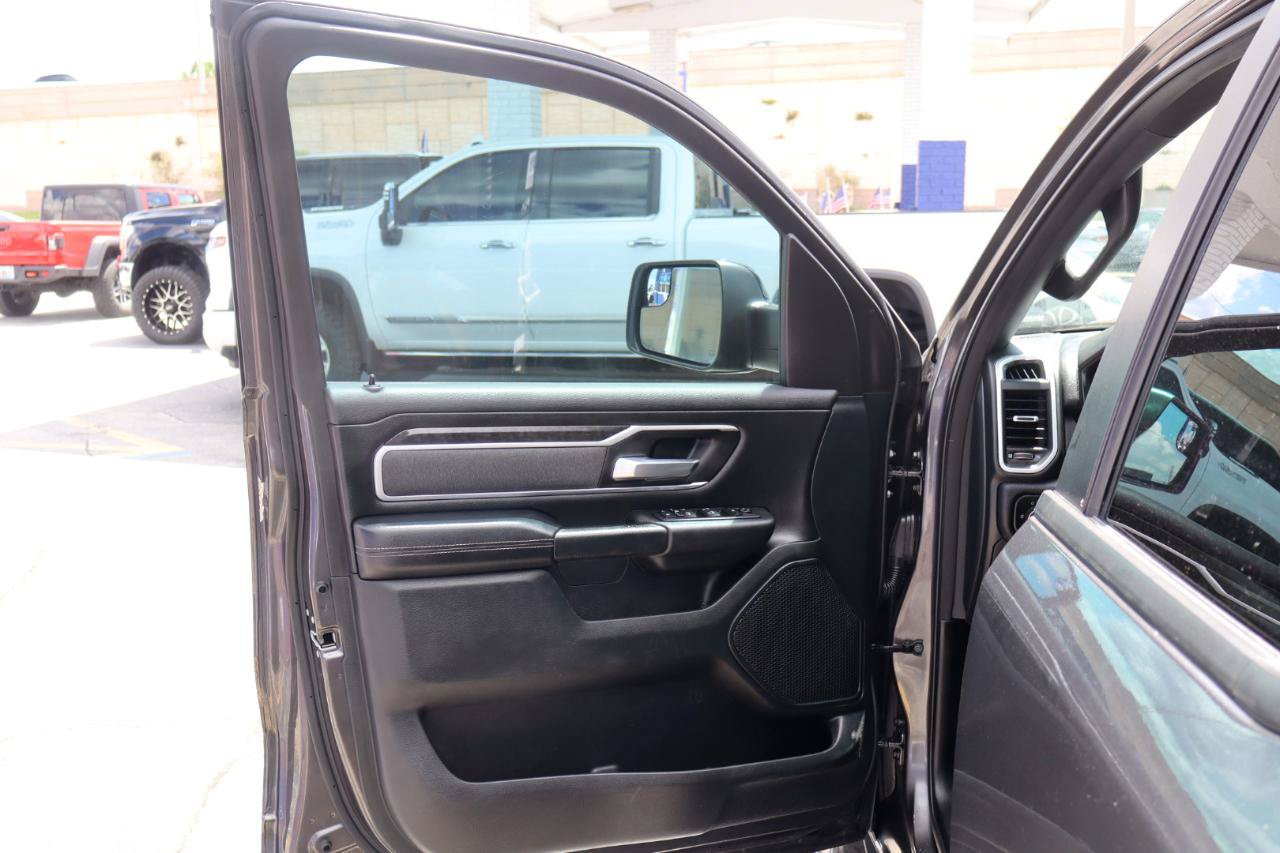 Used 2022 RAM 1500 Big Horn RWD image 16