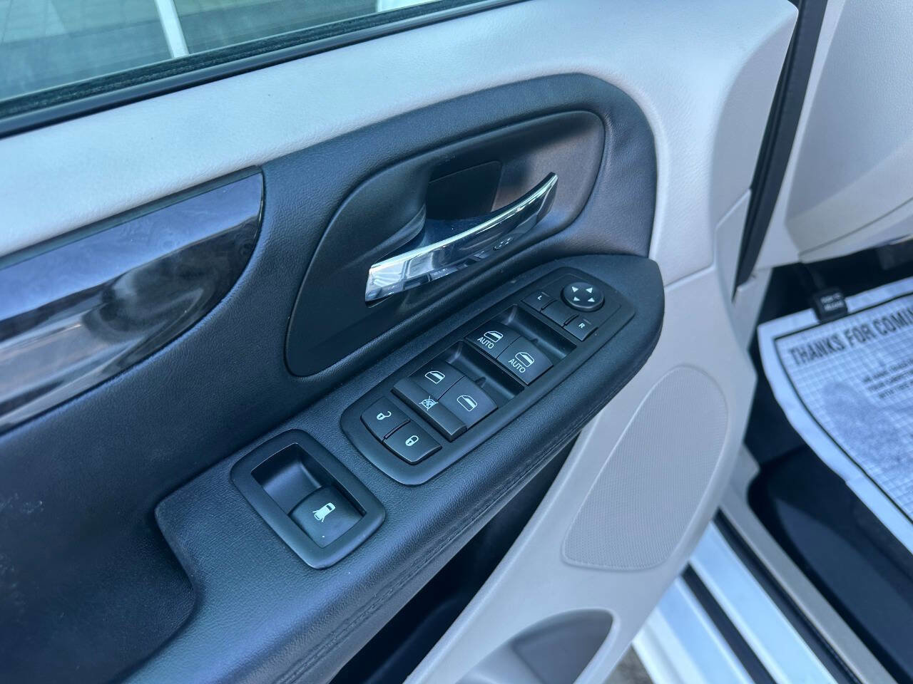 Used 2017 Dodge Grand Caravan SE w/ Power Window Group image 28