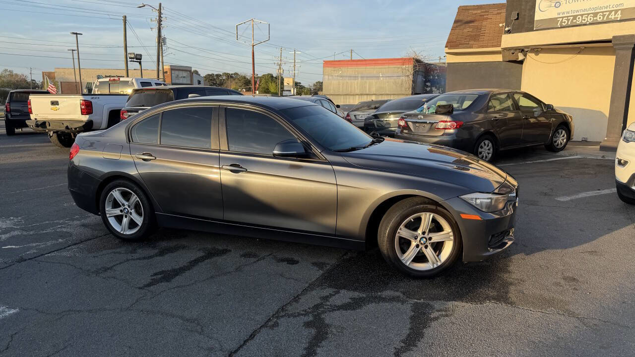 Used 2015 BMW 320i Sedan RWD image 8
