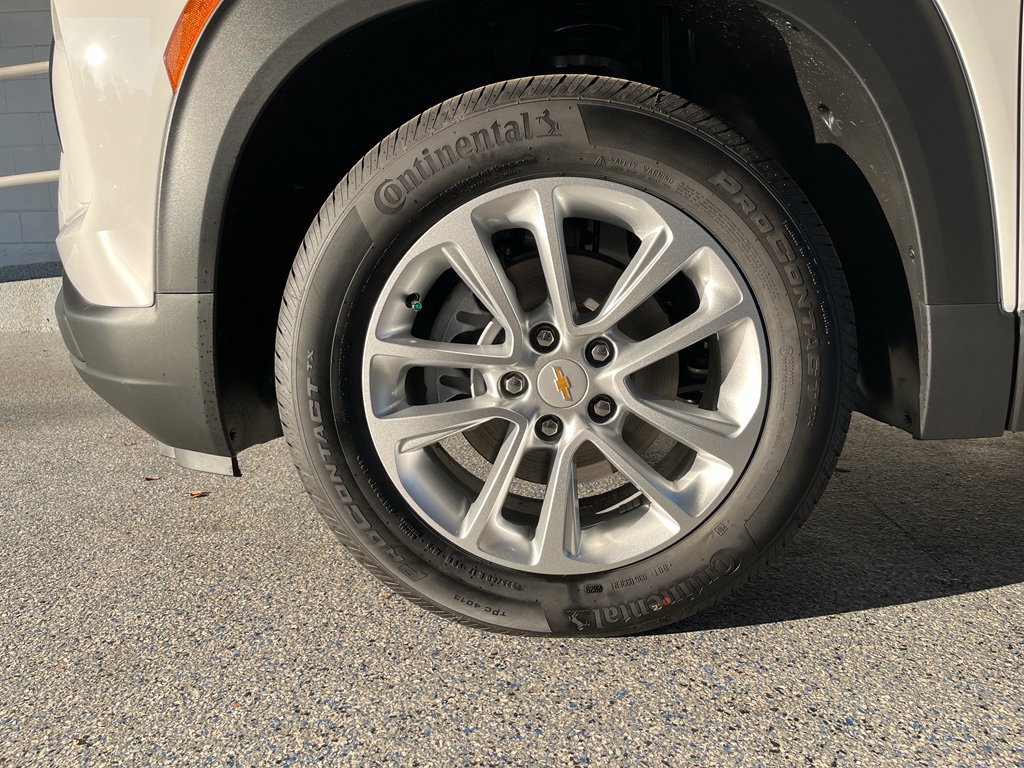 New 2026 Chevrolet TrailBlazer LS w/ LS Convenience Package FWD image 30