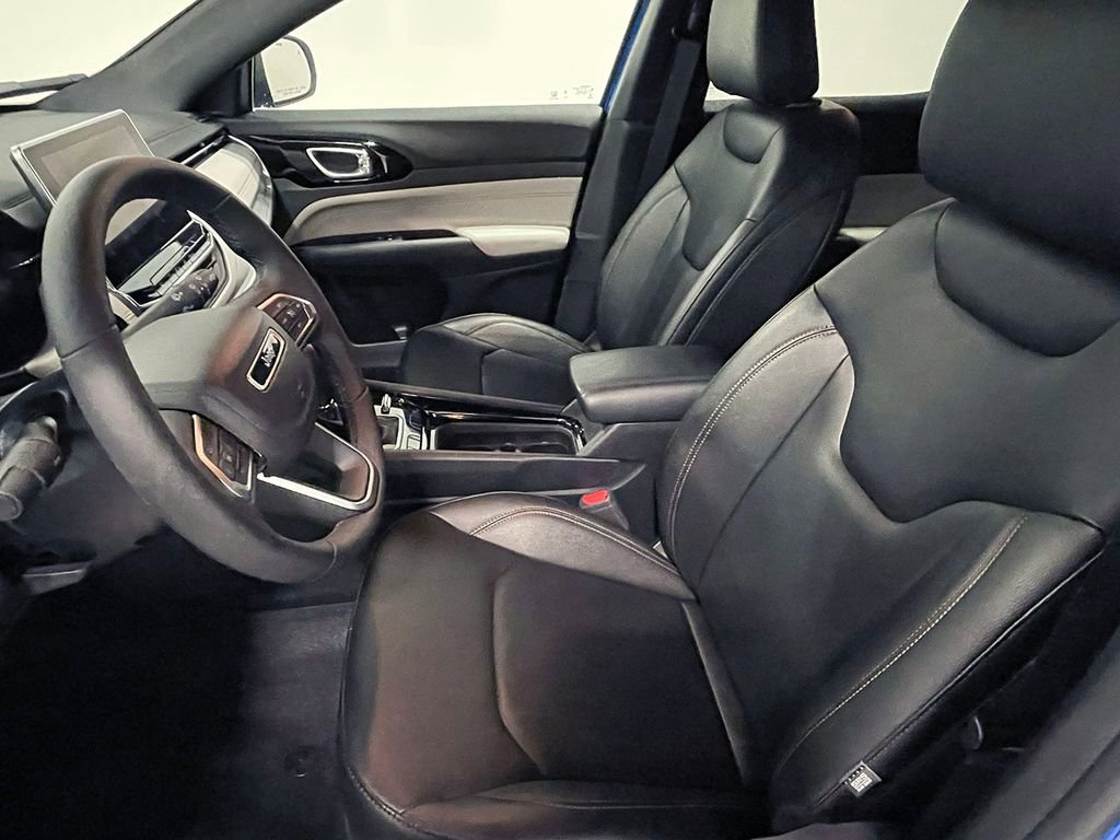 Used 2024 Jeep Compass Limited image 3