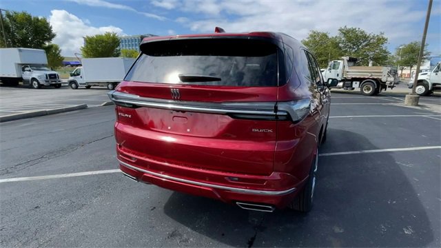 New 2026 Buick Enclave Avenir w/ Super Cruise Package image 9