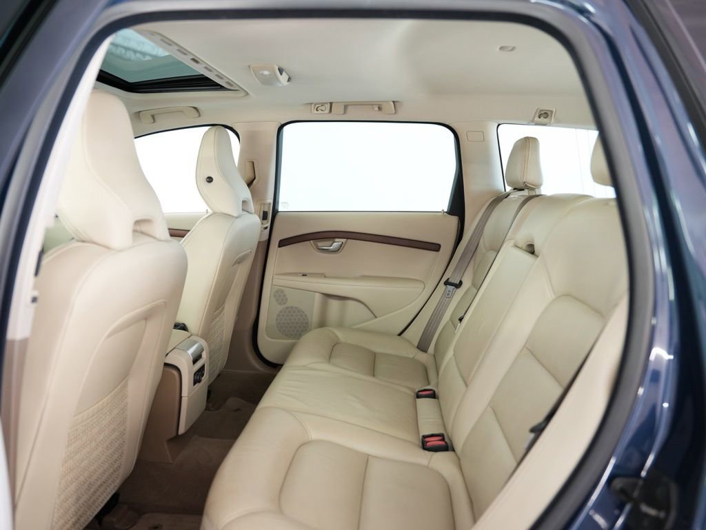 Used 2011 Volvo XC70 3.2 AWD/4WD image 27