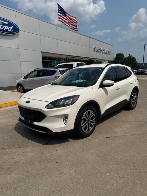 Used 2020 Ford Escape SEL FWD image 2