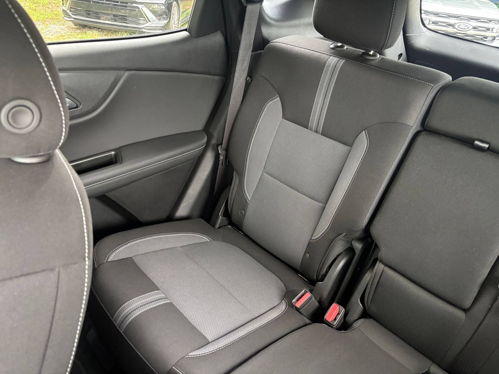 Used 2026 Chevrolet Blazer LT FWD image 38