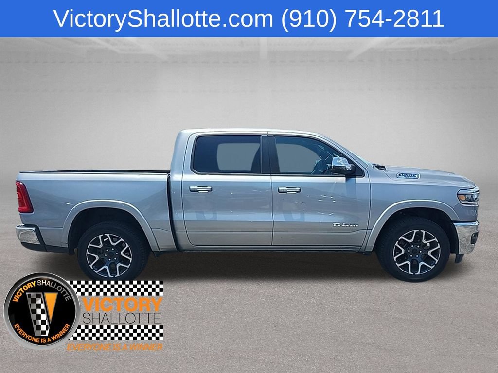 Used 2025 RAM 1500 Laramie AWD/4WD image 33