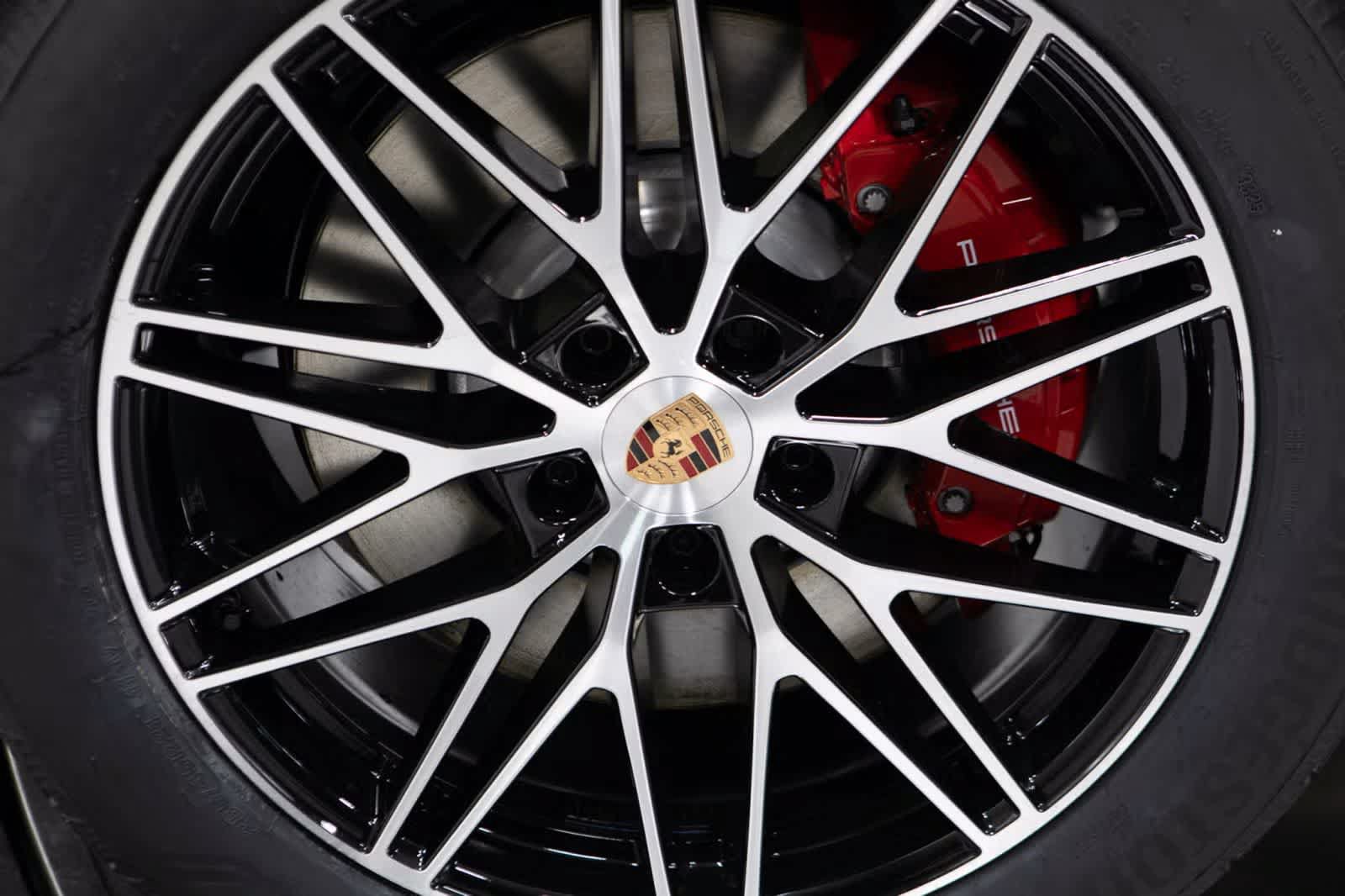 Certified 2026 Porsche Cayenne S AWD/4WD image 11