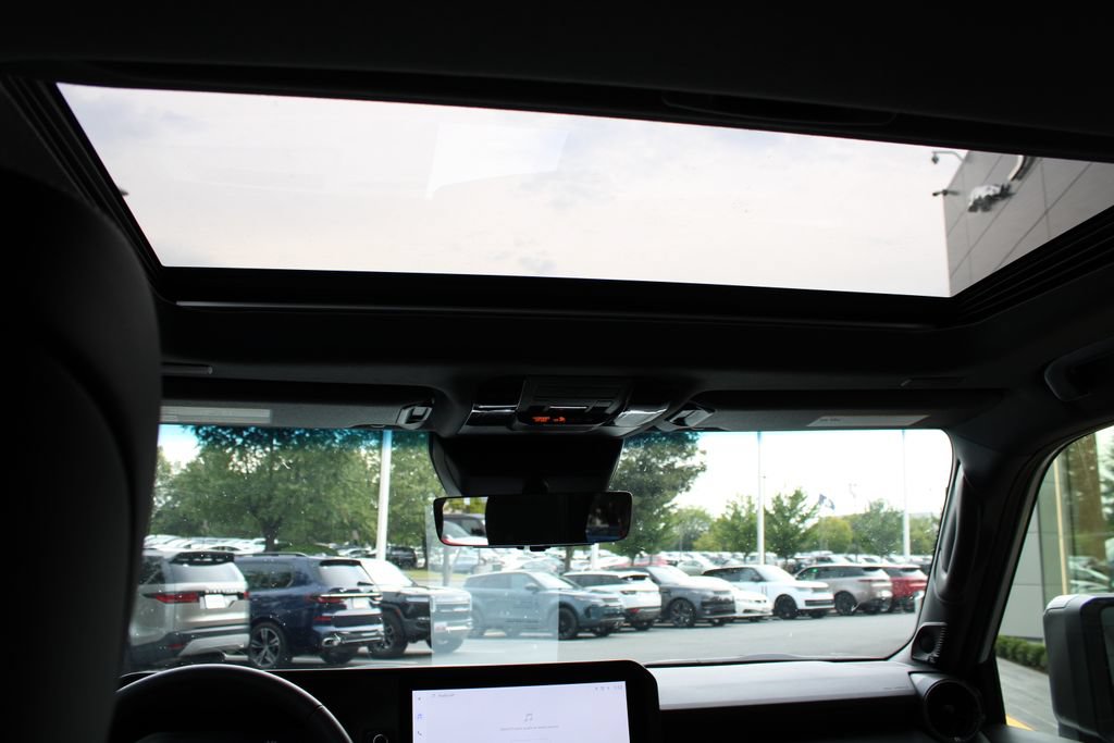 Used 2025 Toyota Land Cruiser w/ Premium Package AWD/4WD image 11